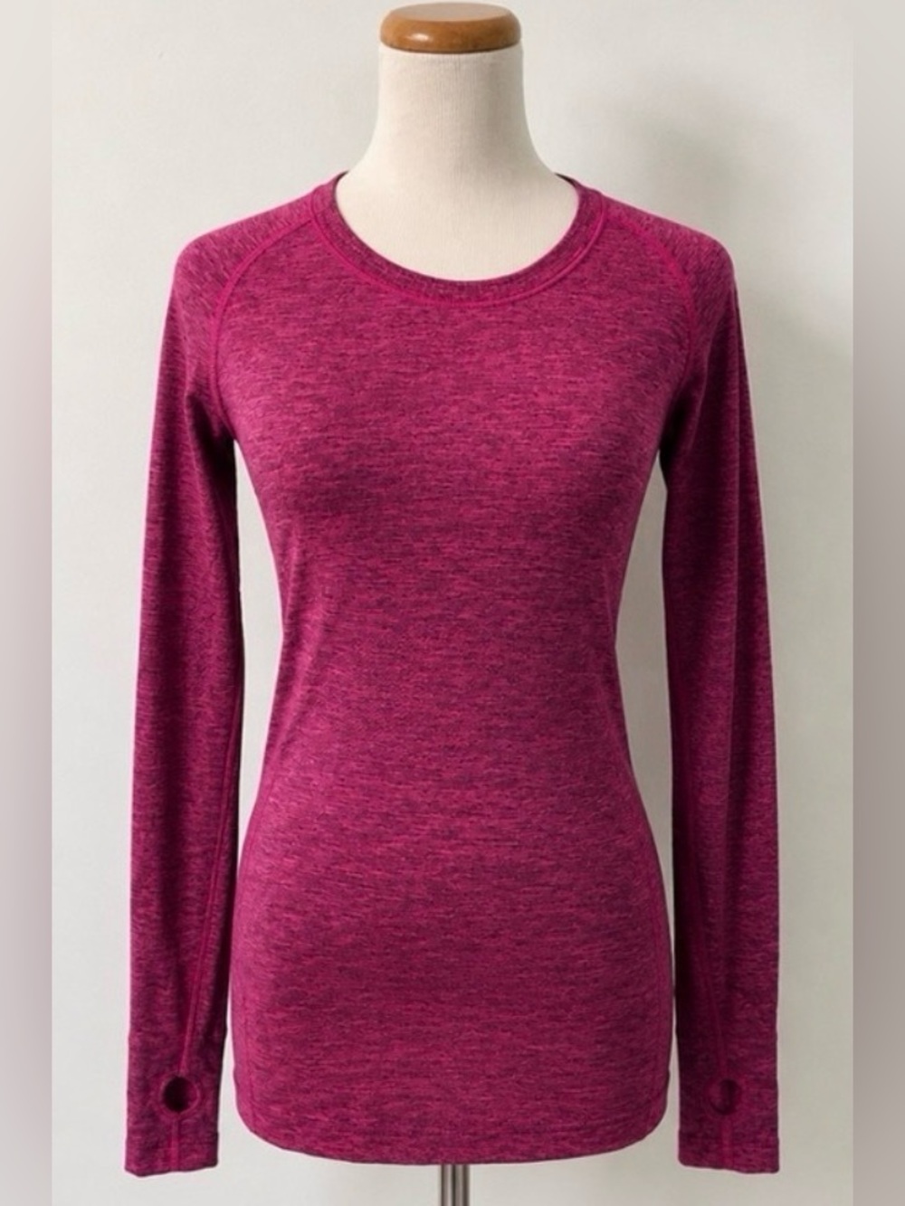 [Lululemon] Heathered Raspberry Pink Seamless Long Sleeve Performance Top Sz 6